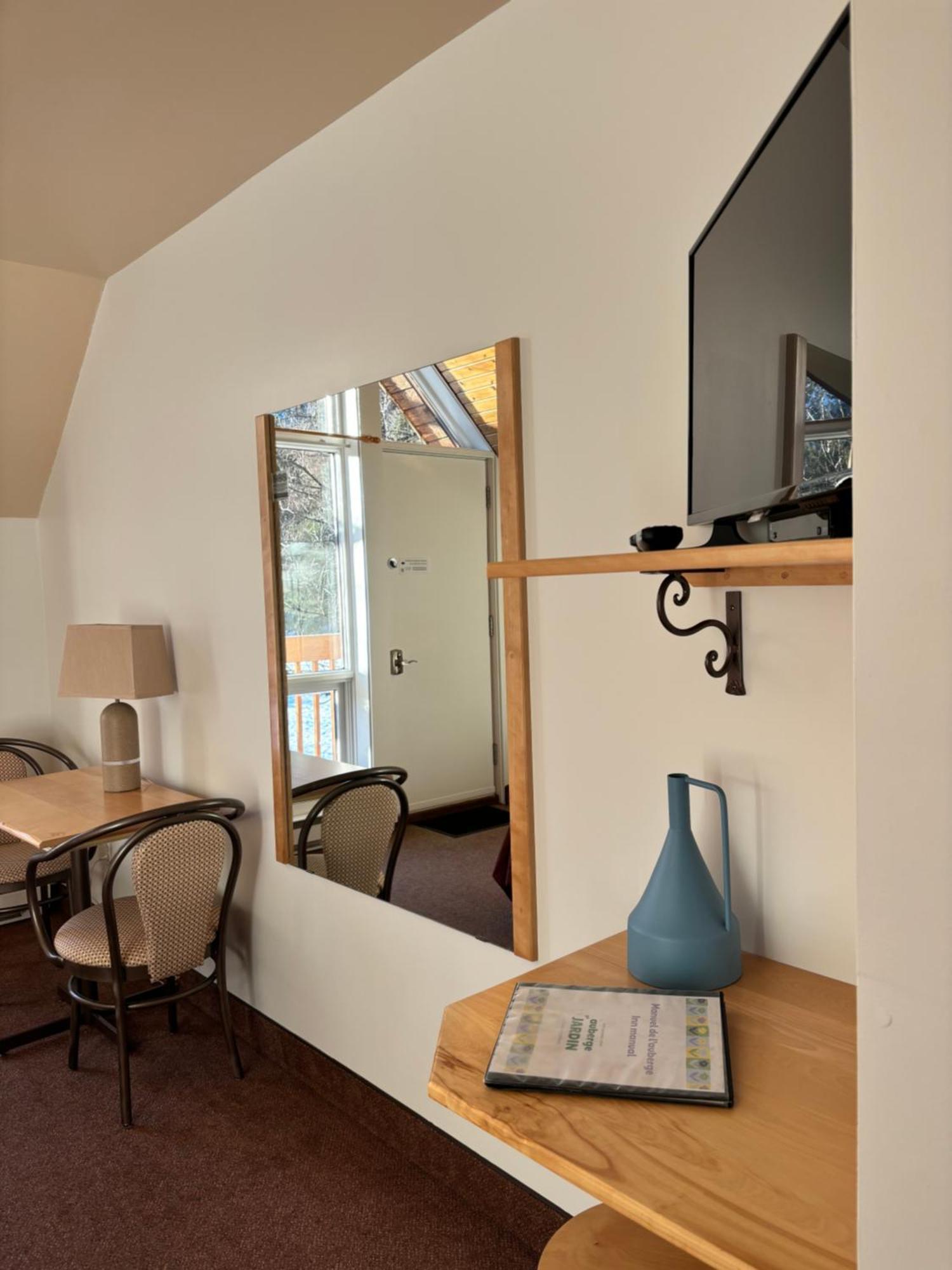 Auberge Du Jardin Petit-Saguenay Exteriör bild